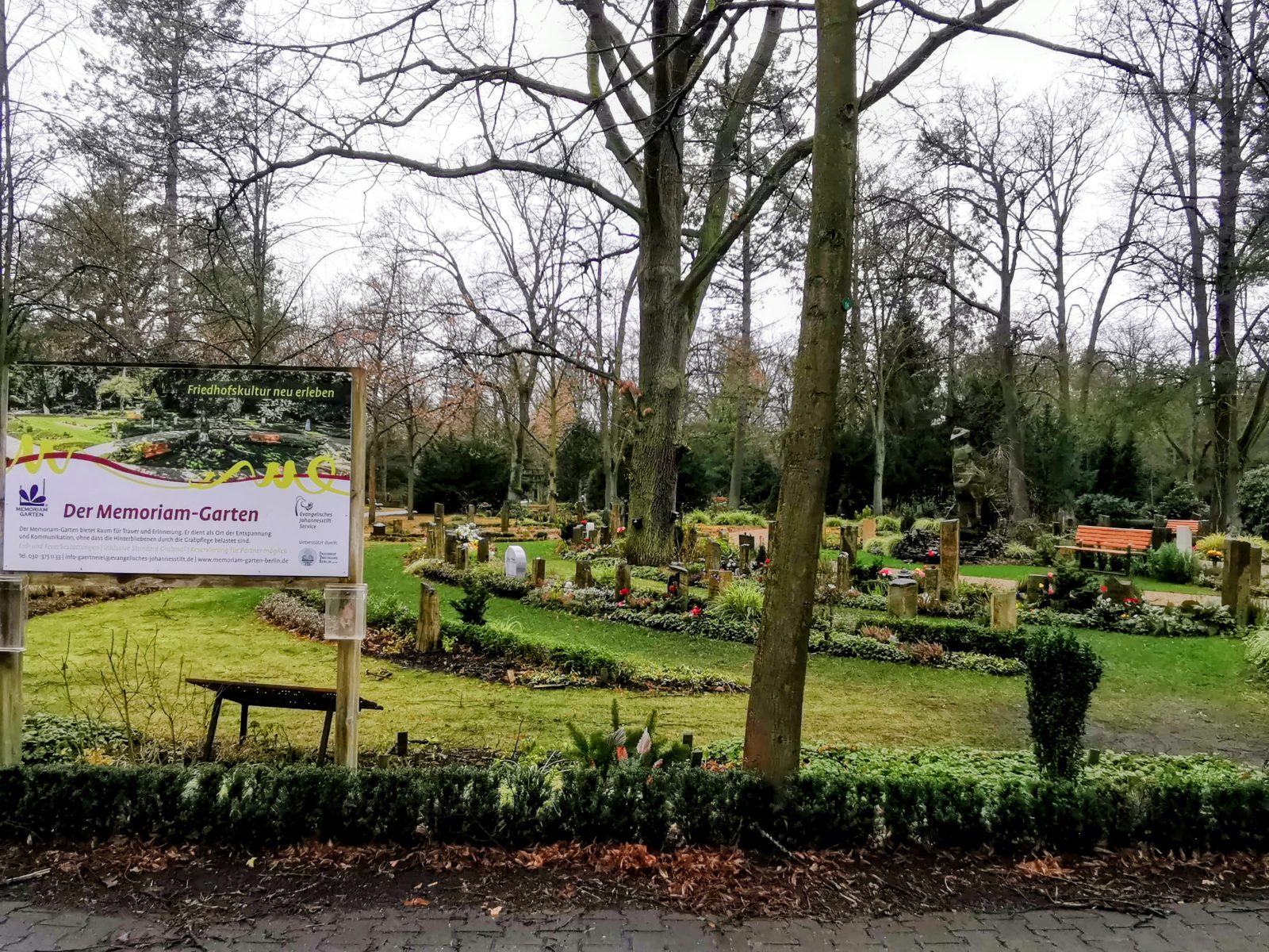 Memoriam-Garten auf dem Friedhof "In den Kisseln" Spandau (bereits voll)